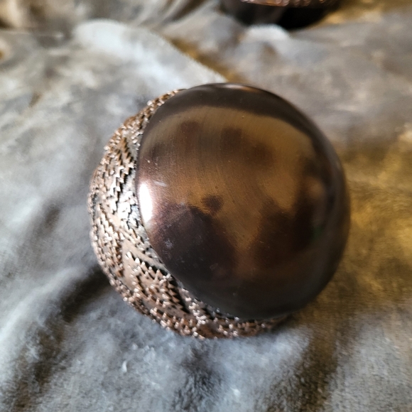 Dublin Home Decor Orbs - Picture 2 of 4